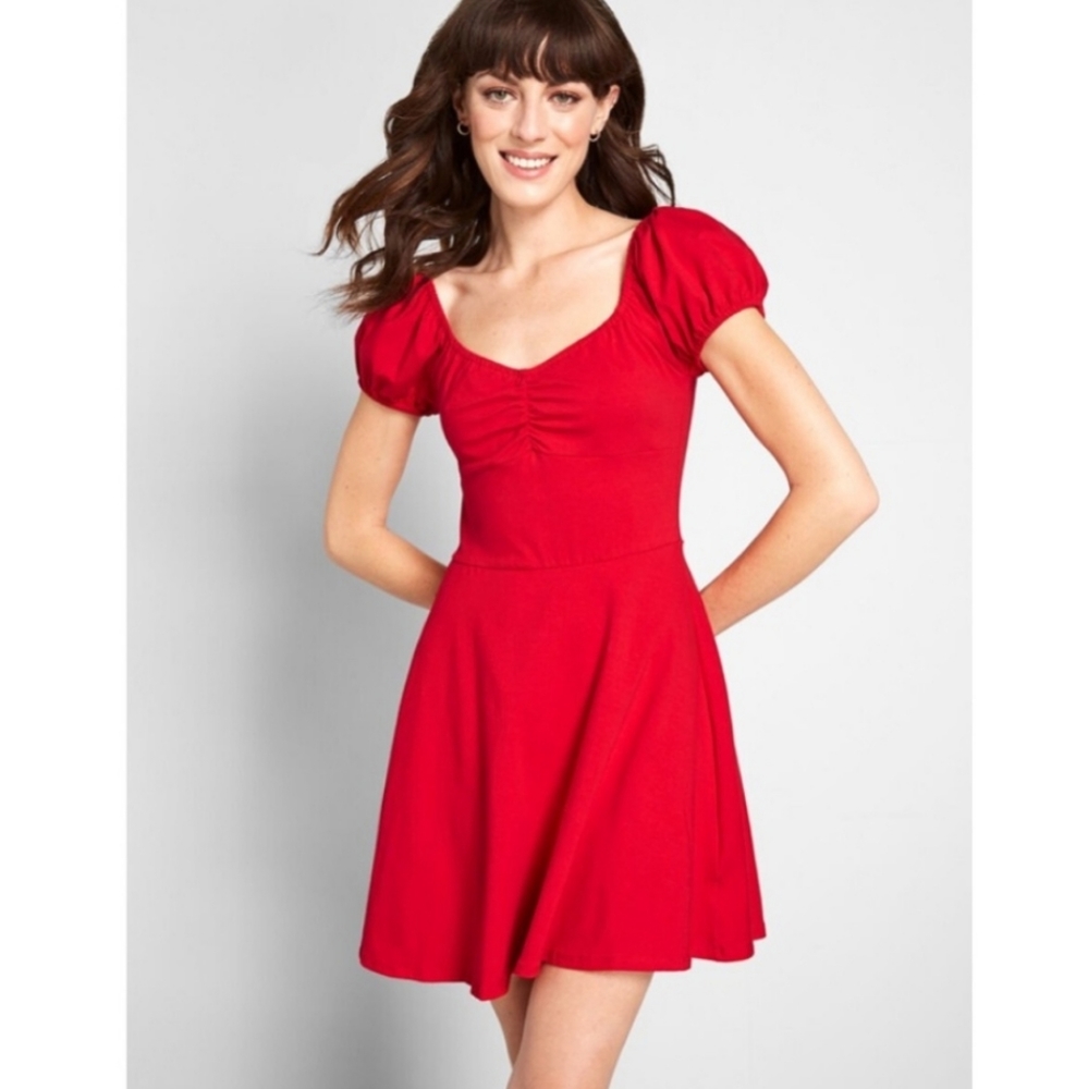 ❤Modcloth flirt alert dress